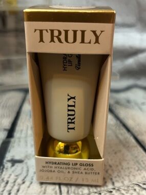 TRULY Hydrating Lip Gloss in Vanilla Baby